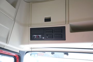 �����ؿ� ����X5000 ����� 530���� 6X4 CNGǣ����(SX4259XD4TF1)ͼƬ