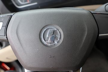 �����ؿ� ����X5000 ����� 530���� 6X4 CNGǣ����(SX4259XD4TF1)ͼƬ