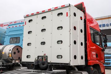 �����ؿ� ����X5000 ����� 530���� 6X4 CNGǣ����(SX4259XD4TF1)ͼƬ