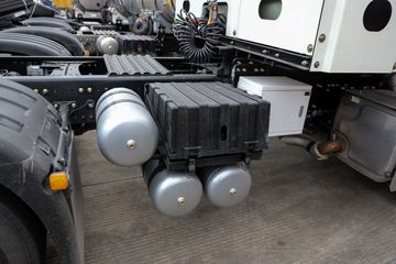 �����ؿ� ����X5000 ����� 530���� 6X4 CNGǣ����(SX4259XD4TF1)ͼƬ