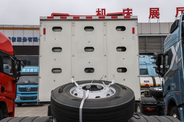 �����ؿ� ����X5000 ����� 530���� 6X4 CNGǣ����(SX4259XD4TF1)ͼƬ