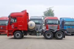 福田 欧曼GTL 质享版 500马力 6X4 LNG牵引车(BJ4259L6DLL-05)