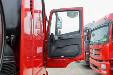 ���� ŷ��GTL ������ 500���� 6X4 LNGǣ����ͼƬ