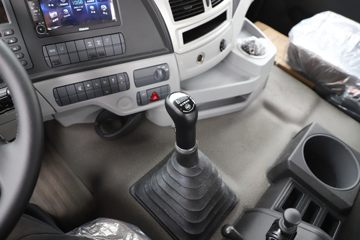 ���� ŷ��GTL ������ 500���� 6X4 LNGǣ����ͼƬ