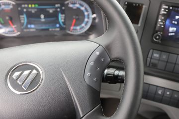 ���� ŷ��GTL ������ 500���� 6X4 LNGǣ����ͼƬ