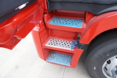 福田 欧曼GTL 质享版 500马力 6X4 LNG牵引车(BJ4259L6DLL-05)