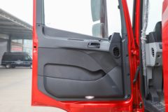 福田 欧曼GTL 质享版 500马力 6X4 LNG牵引车(BJ4259L6DLL-05)