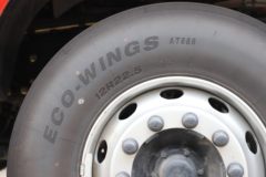福田 欧曼GTL 质享版 500马力 6X4 LNG牵引车(BJ4259L6DLL-05)