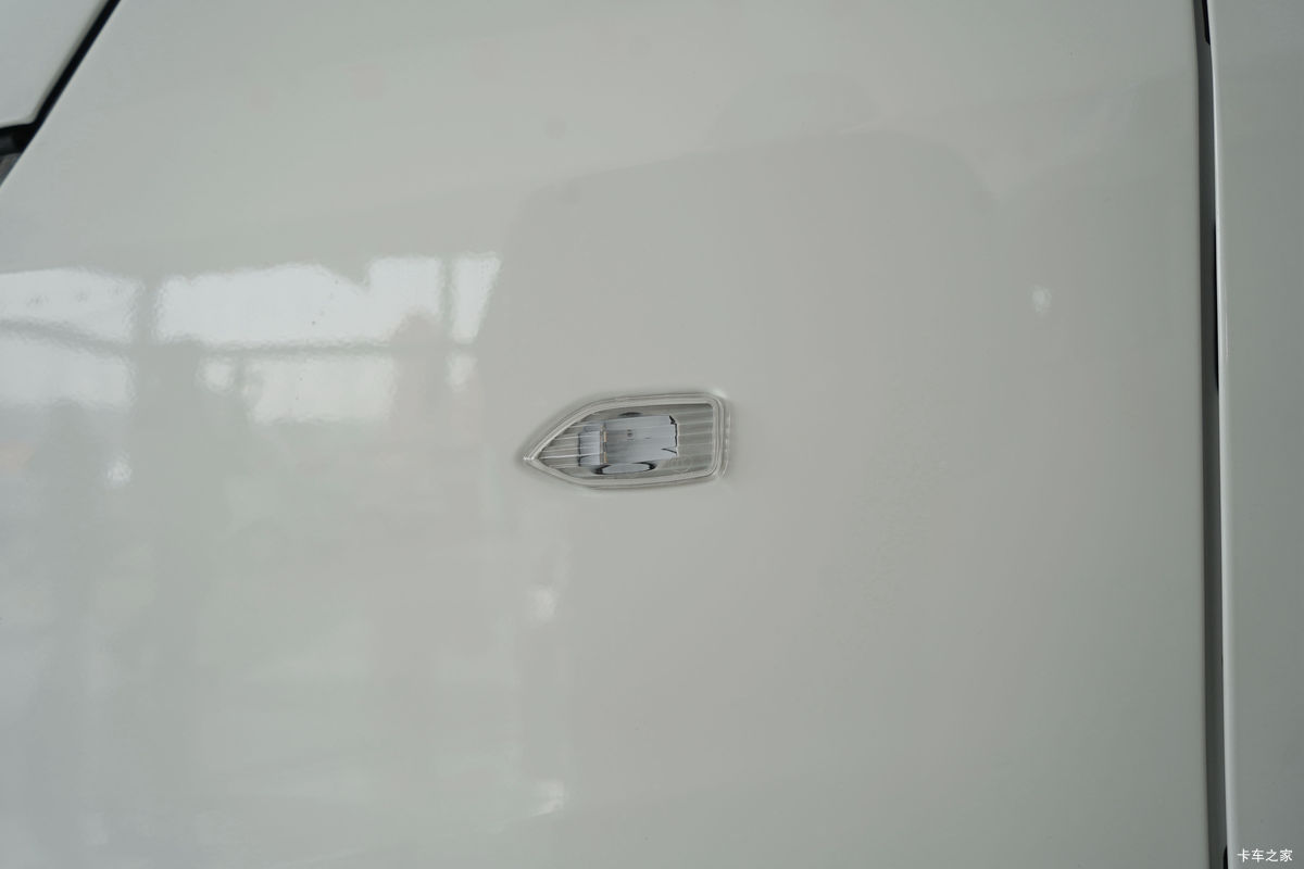  EM60 2.4T 7 綯;ó(Կ)