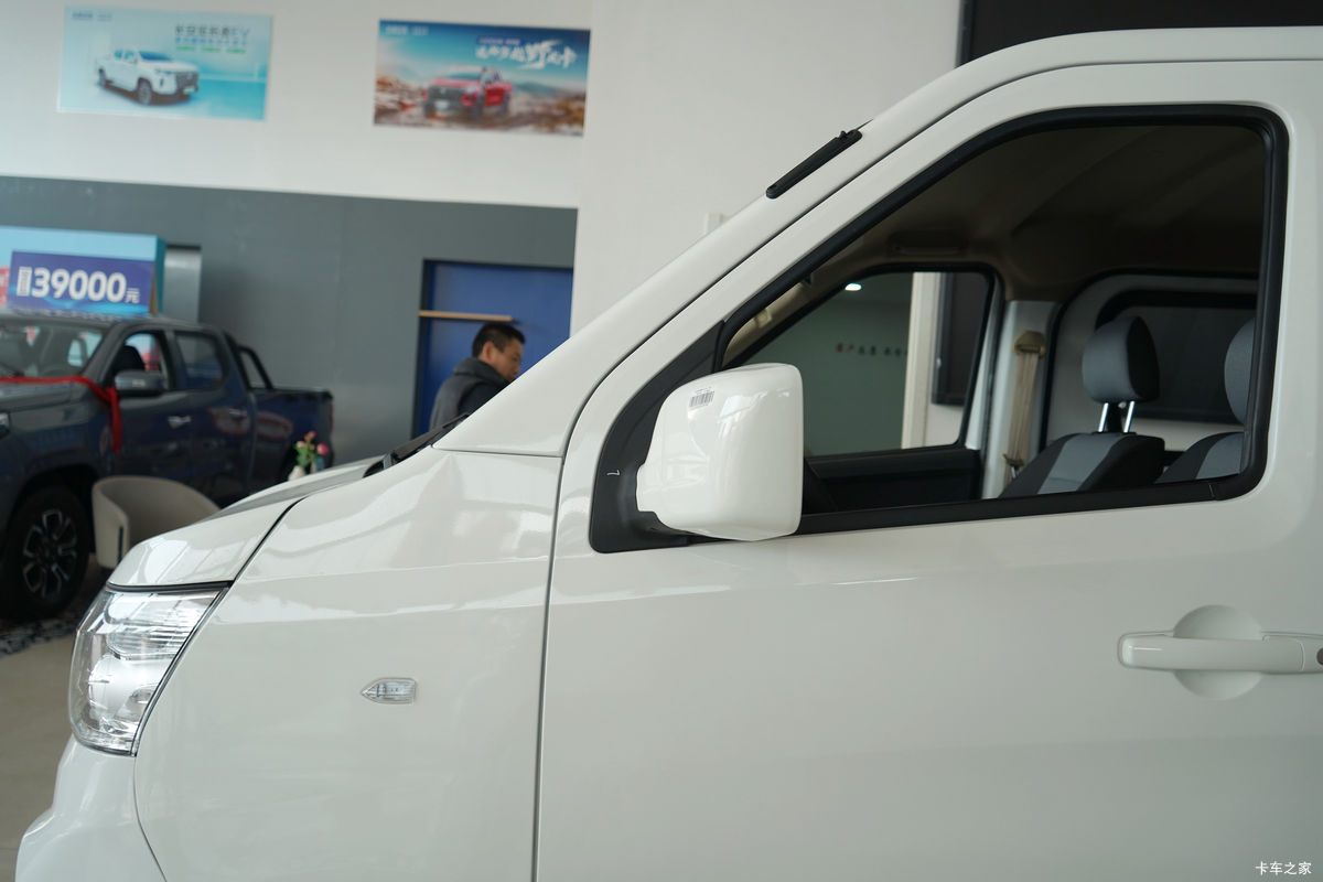  EM60 2.4T 7 綯;ó(Կ)
