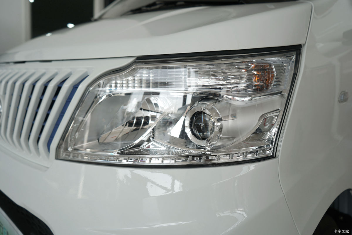  EM60 2.4T 7 綯;ó(Կ)