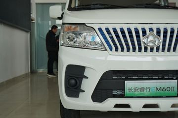  EM60 2.4T 7 綯;ó(Կ)ͼƬ