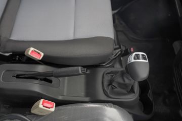  EM60 2.4T 7 綯;ó(Կ)ͼƬ