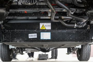  EM60 2.4T 7 綯;ó(Կ)ͼƬ