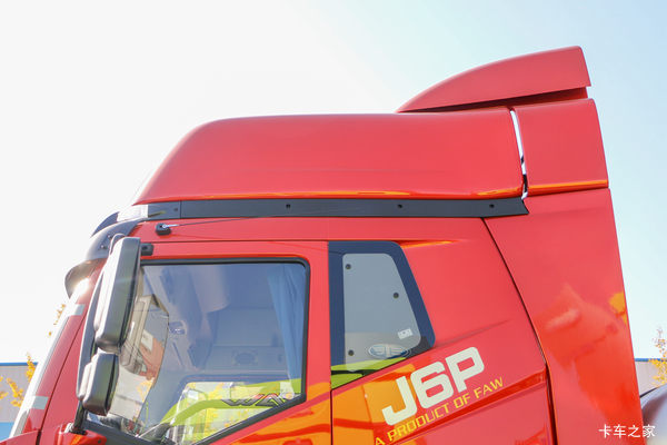 牵引危化品车，J6P ，460马力，手动液缓