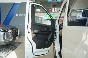  EM80 2023  2.4T 7 4.805״綯Կ41.932kWhͼƬ