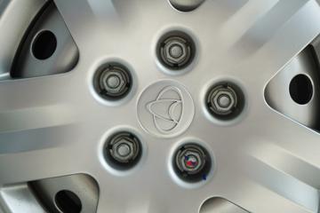  EM80 2023  2.4T 7 4.805״綯Կ41.932kWhͼƬ