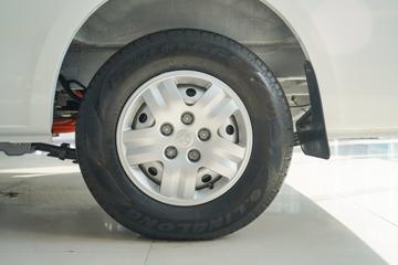  EM80 2023  2.4T 7 4.805״綯Կ41.932kWhͼƬ