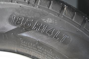  EM80 2023  2.4T 7 4.805״綯Կ41.932kWhͼƬ