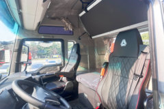 中国重汽 汕德卡SITRAK G7H重卡 570马力 6X4 AMT自动档牵引车