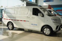 优惠1万 太原市睿行EM80电动封闭厢货火热促销中