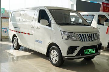 长安凯程 睿行EM80 2025款 舒适型 2座 对开门纯电动封闭货车 国轩高科41.932kWh