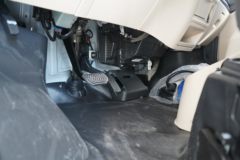 长安 睿行EM80Ⅱ 2.81T 2座 4.805米纯电动厢式运输车(对开门)