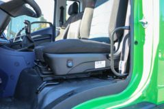 解放 虎6G 200马力 4X2 4米自卸车(CA3180P40K15L3E6A90)