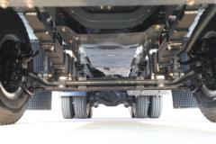 徐工重卡 E700 6X4 换电式纯电动牵引车(XGA4252BEVWC)