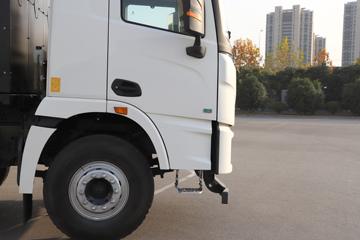 �칤 �h�LE7 8X4 5.8�״��綯��ж��422.87kWhͼƬ