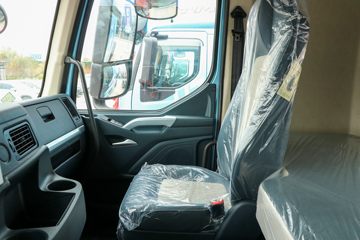 �������� ����H7�ؿ� 550���� 6X4 LNG�Զ���ǣ����(LZ4250H5DM3)ͼƬ