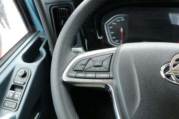 �������� ����H7�ؿ� 550���� 6X4 LNG�Զ���ǣ����(LZ4250H5DM3)ͼƬ