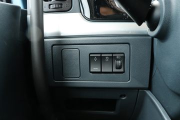 �������� ����H7�ؿ� 550���� 6X4 LNG�Զ���ǣ����(LZ4250H5DM3)ͼƬ