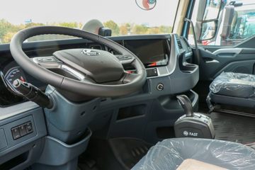 �������� ����H7�ؿ� 550���� 6X4 LNG�Զ���ǣ����(LZ4250H5DM3)ͼƬ