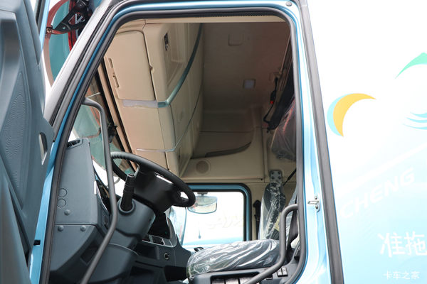 乘龙H7牵引车新车上市 欢迎到店垂询