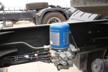 �������� ����H7�ؿ� 550���� 6X4 LNG�Զ���ǣ����(LZ4250H5DM3)ͼƬ