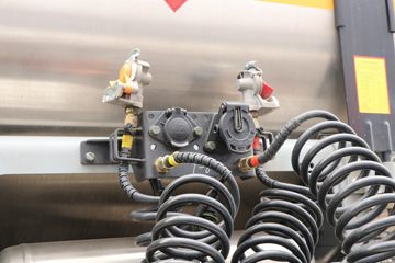 �������� ����H7�ؿ� 550���� 6X4 LNG�Զ���ǣ����(LZ4250H5DM3)ͼƬ