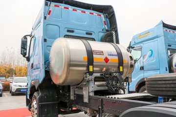 �������� ����H7�ؿ� 550���� 6X4 LNG�Զ���ǣ����(LZ4250H5DM3)ͼƬ