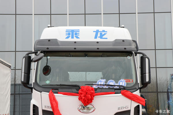 只要心动,立降0.3万!运城市乘龙H5载货车系列优惠就在你身边