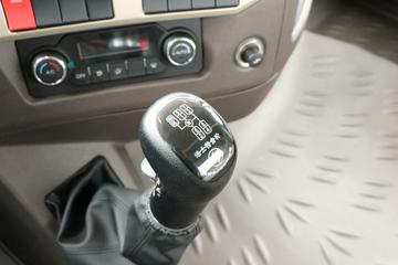 �������� ����H5 ������ 6.9L LNG 260���� 4X2 ��ʿ��8�� 9.7����ʽ�ػ���ͼƬ