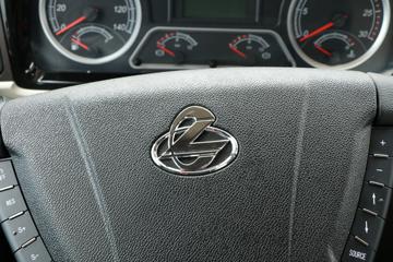 �������� ����H5 ������ 6.9L LNG 260���� 4X2 ��ʿ��8�� 9.7����ʽ�ػ���ͼƬ