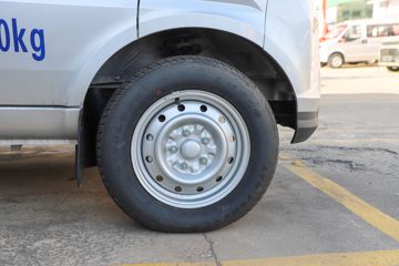 �������� EV50 2.5T 2�� 4.49�״��綯��ջ���41.16kWhͼƬ