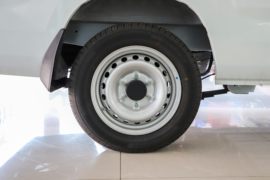 蓝猫M1&nbsp;电动封闭厢货底盘图片