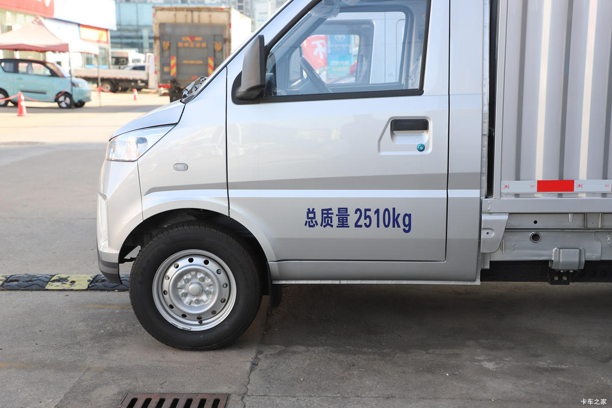 ����翨 2.5T 2.9�׵��Ŵ��綯��ʽ���䳵(GXA5034XXYDEV)41.86kWh���