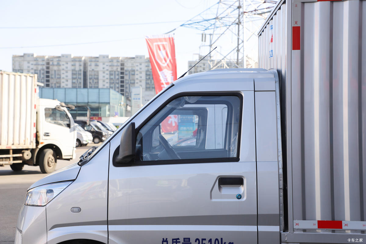 ����翨 2.5T 2.9�׵��Ŵ��綯��ʽ���䳵(GXA5034XXYDEV)41.86kWh���