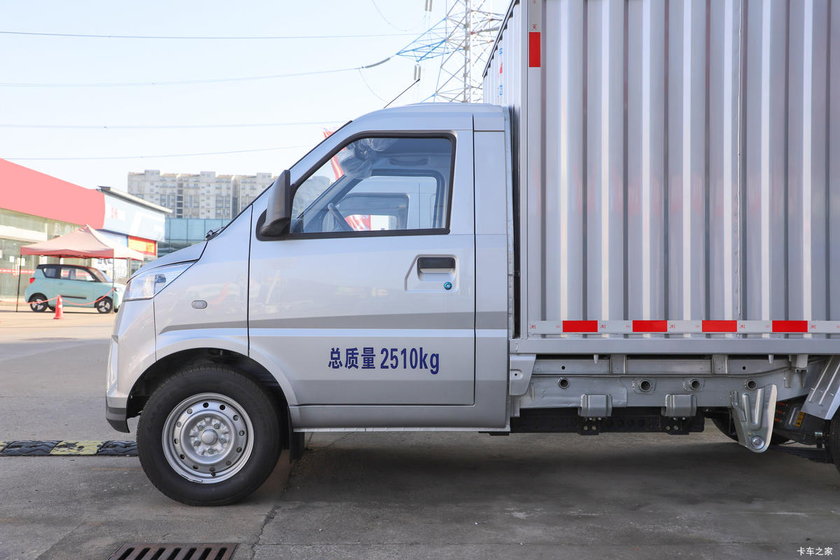 ����翨 2.5T 2.9�׵��Ŵ��綯��ʽ���䳵(GXA5034XXYDEV)41.86kWh���