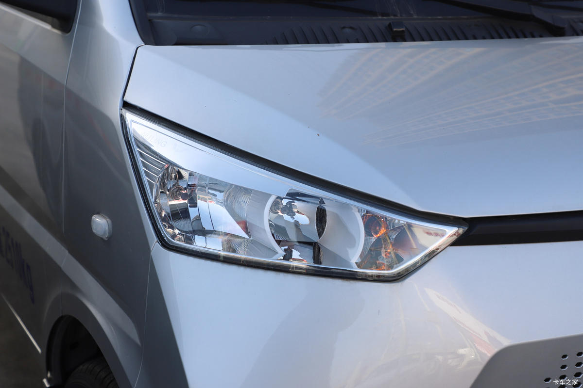 ����翨 2.5T 2.9�׵��Ŵ��綯��ʽ���䳵(GXA5034XXYDEV)41.86kWh���