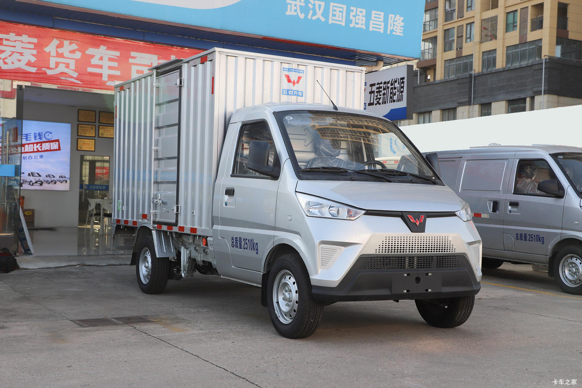 ����翨 2.5T 2.9�׵��Ŵ��綯��ʽ���䳵(GXA5034XXYDEV)41.86kWh���