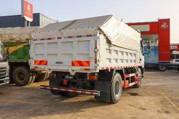 �������� ����L3 180���� 4X2 4.2����ж��ͼƬ