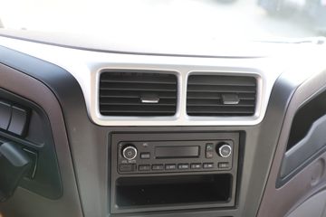 �������� ����L3 180���� 4X2 4.2����ж��ͼƬ